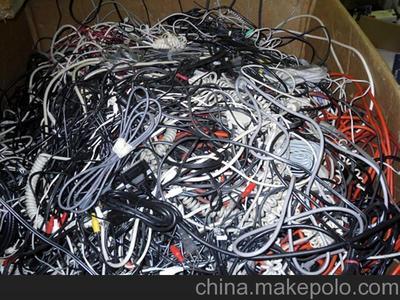 上海网线回收 工程剩余网线如何变废为宝？长颖物资回收为您支招